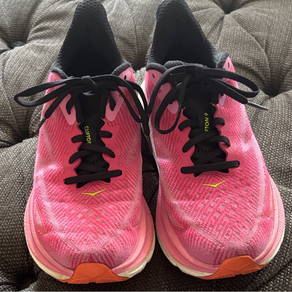 HOKA One One Clifton 9 Women's Shoes Size 9B